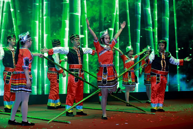 上海群壇技術服務部舞蹈