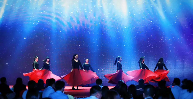 上海群壇中央空調采購部舞蹈
